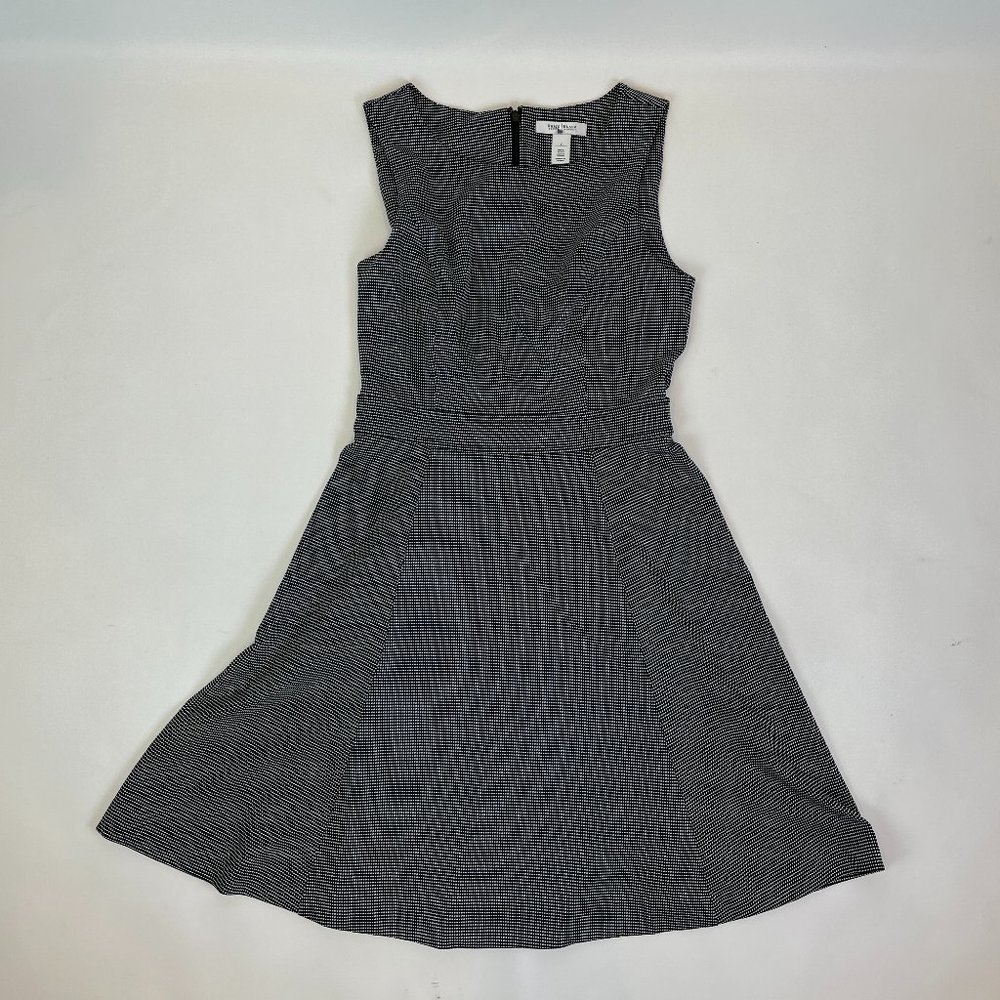 NWOT White House Black Market Dress 6 Black White Checked